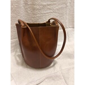 Portland Leather Brown small Devan